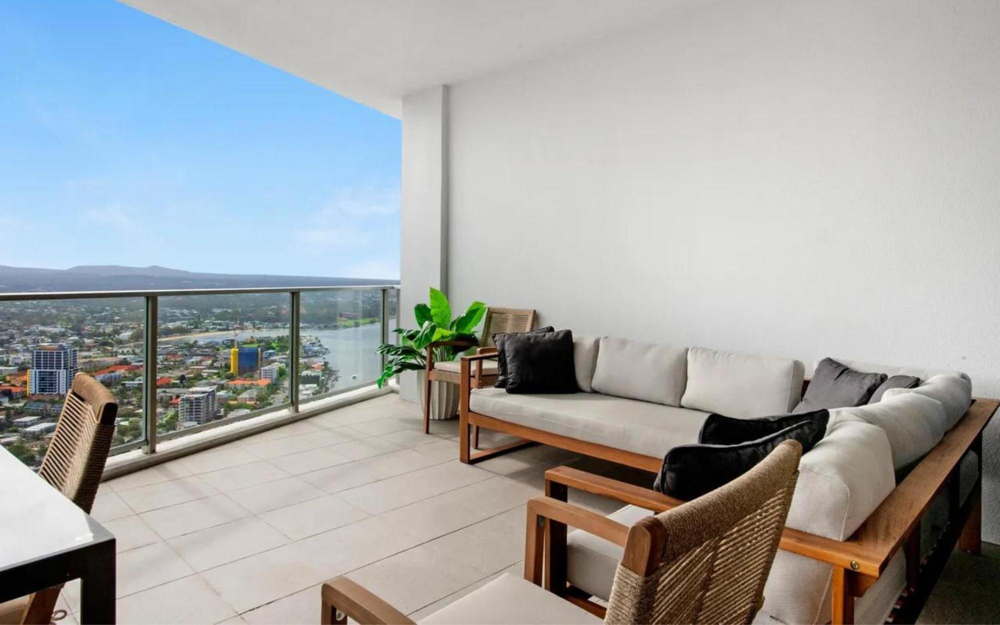 Circle On Cavill By Vaun Aparthotel Gold Coast Buitenkant foto